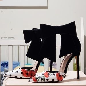 Polka dots High heels